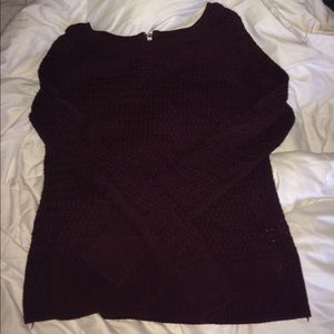 NWOT maroon American eagle sweater